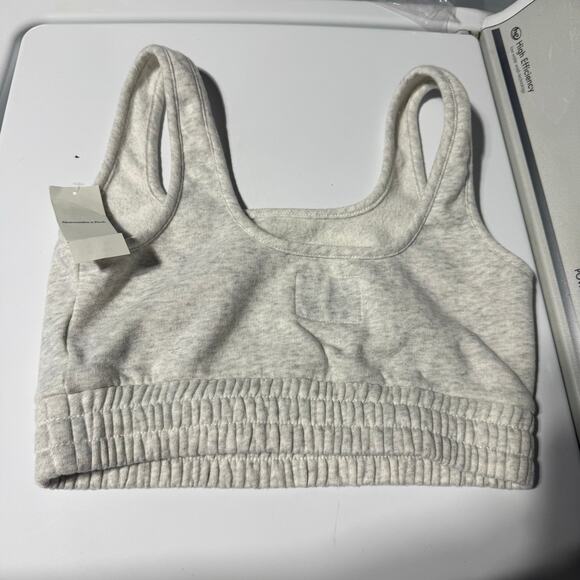 NWT Abercrombie & Fitch Women's Grey Soft Sports Bra Crop Top Size Small - Picture 3 of 5